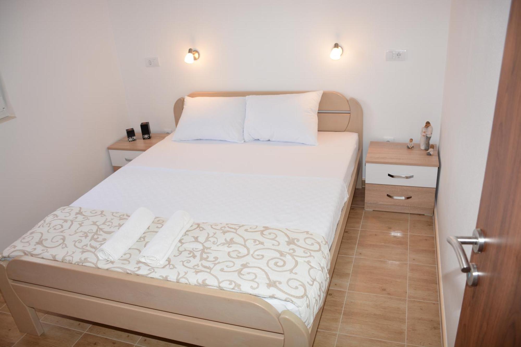Apartmani Gaga Tivat Ngoại thất bức ảnh
