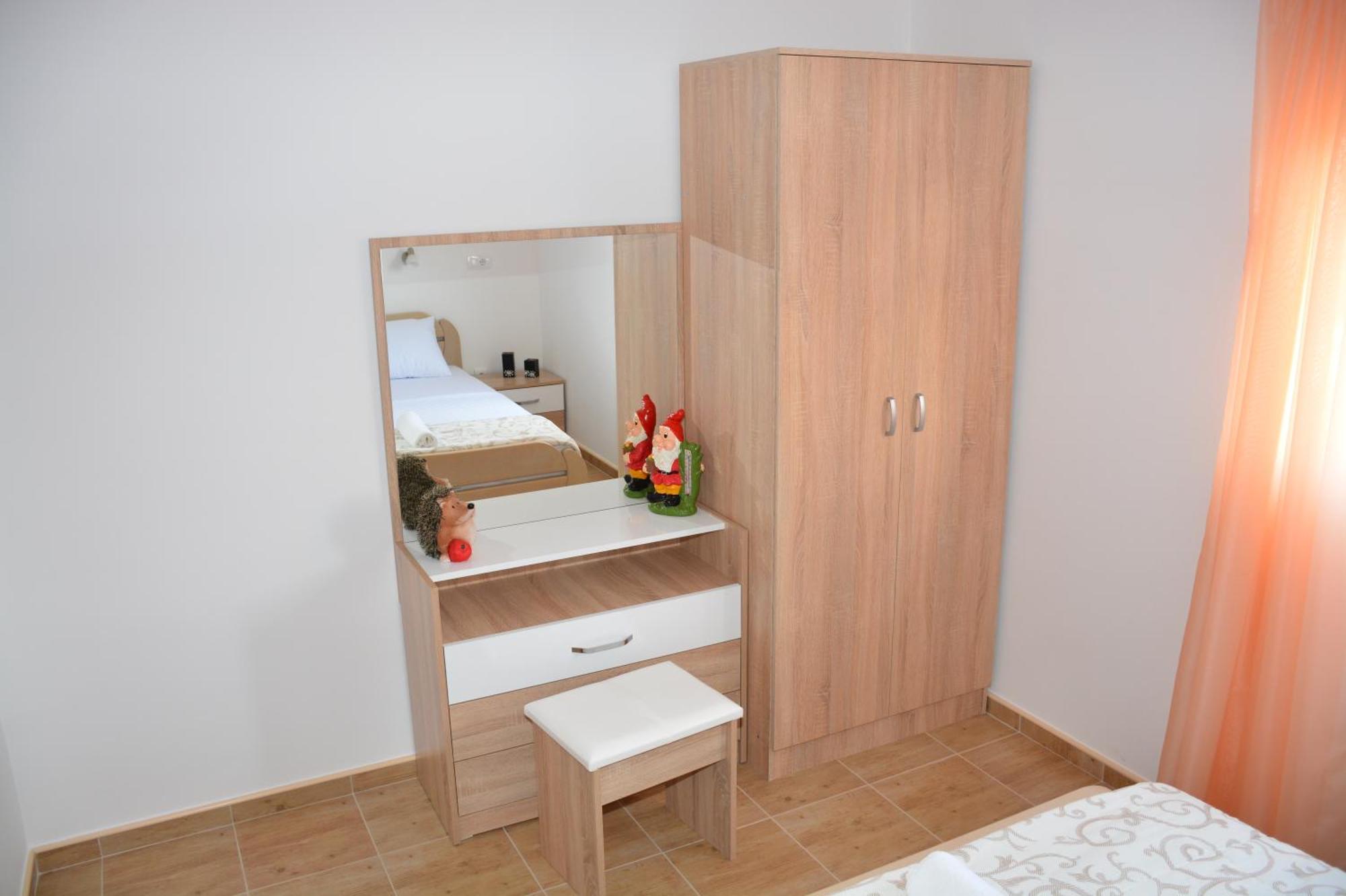 Apartmani Gaga Tivat Ngoại thất bức ảnh