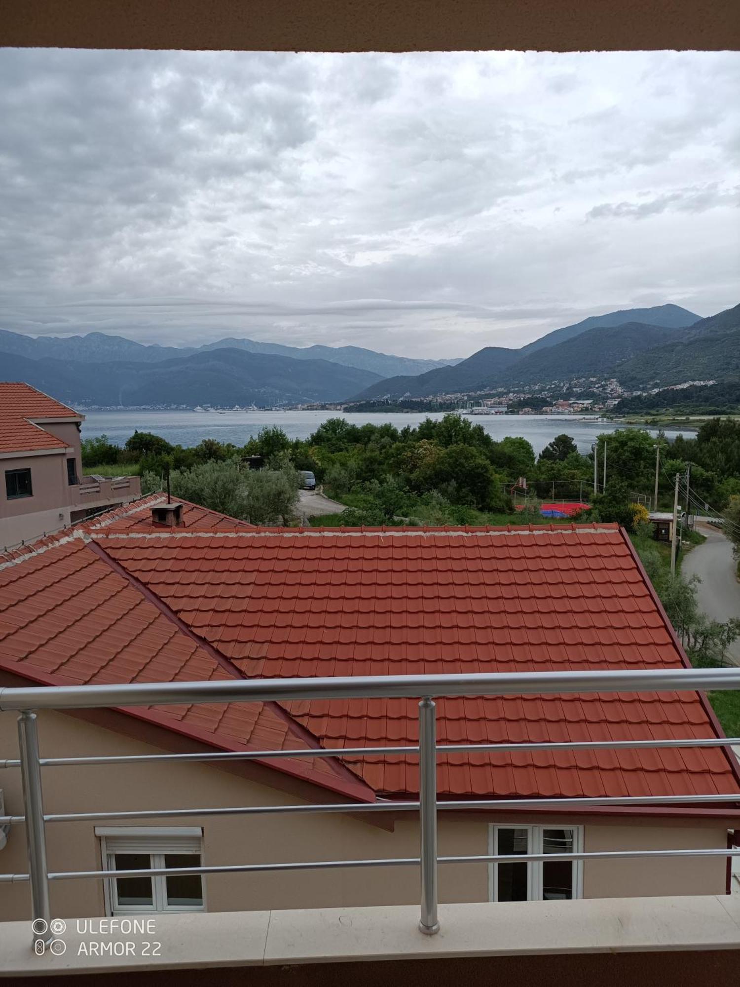 Apartmani Gaga Tivat Ngoại thất bức ảnh