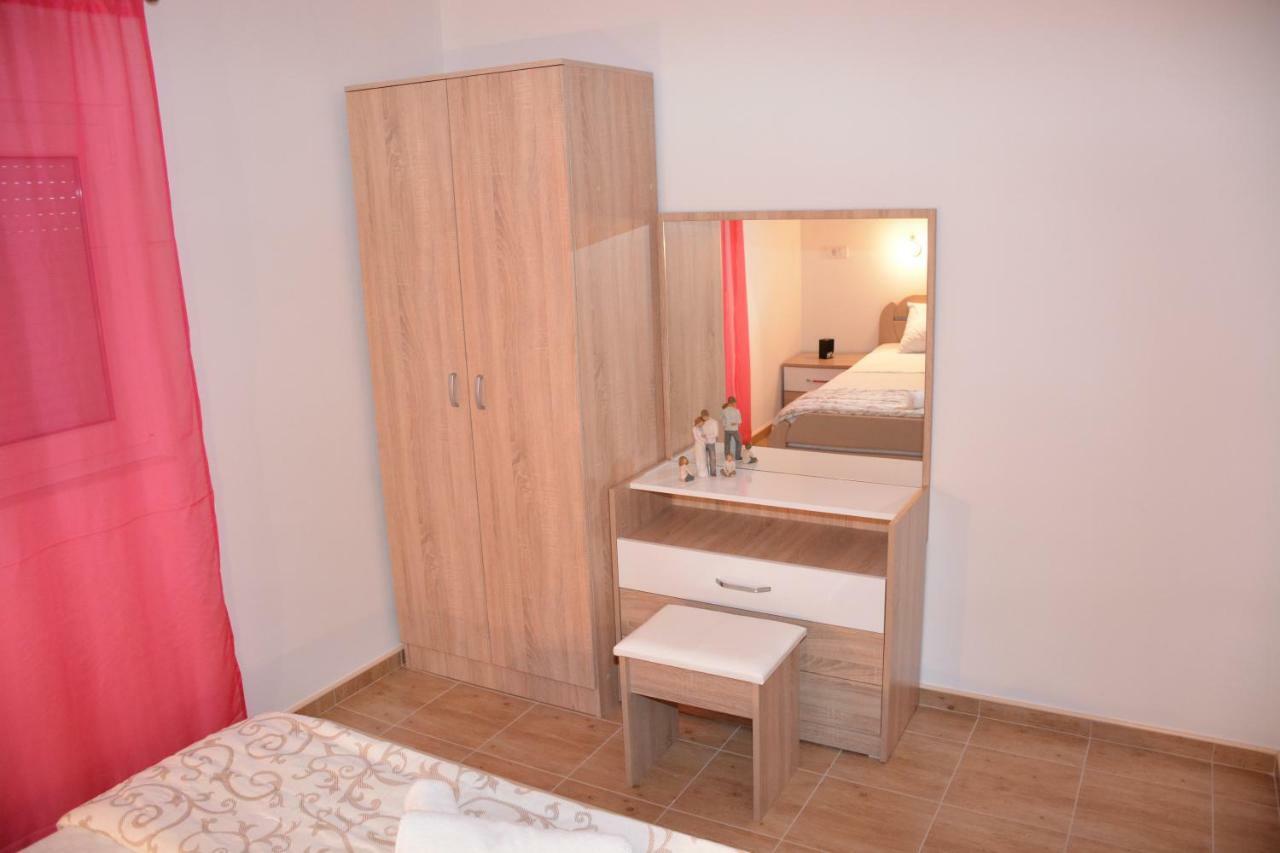 Apartmani Gaga Tivat Ngoại thất bức ảnh