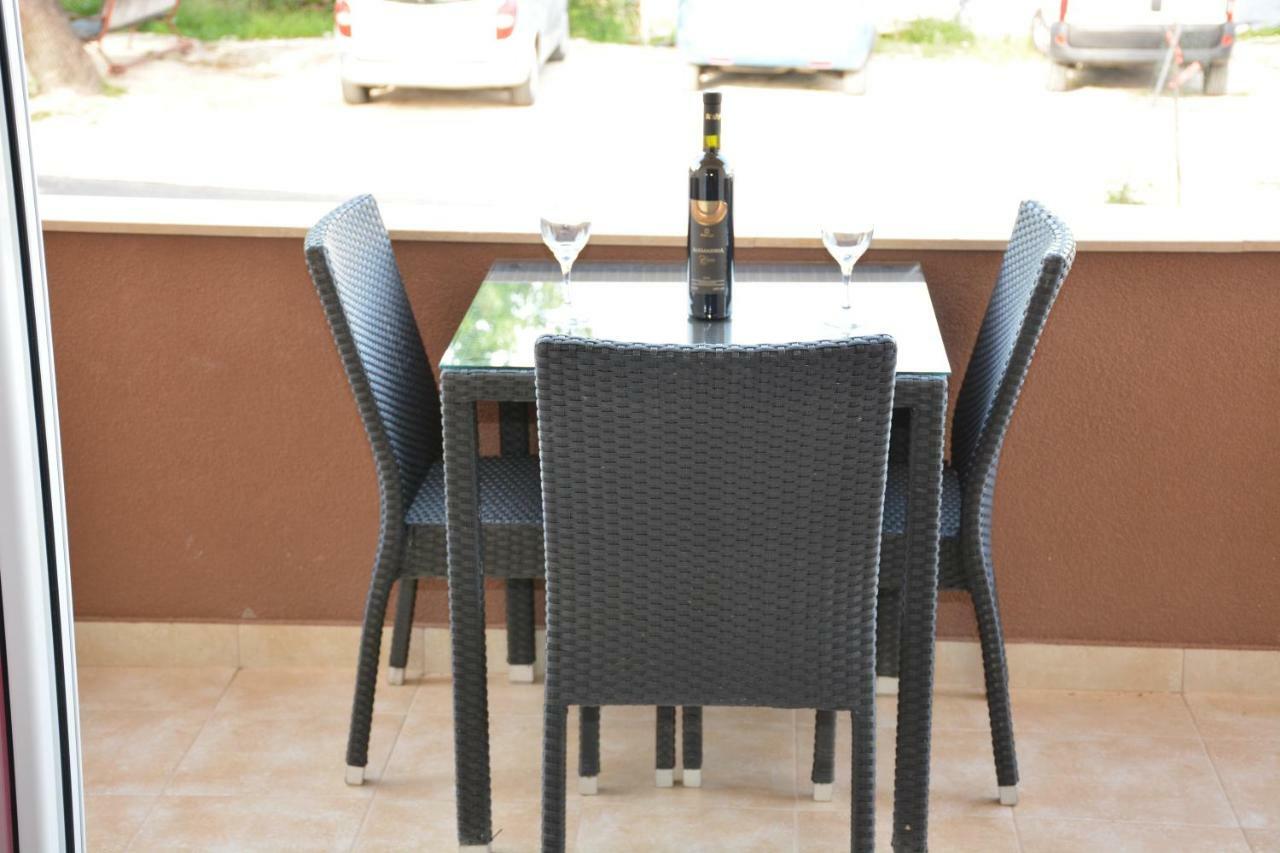 Apartmani Gaga Tivat Ngoại thất bức ảnh