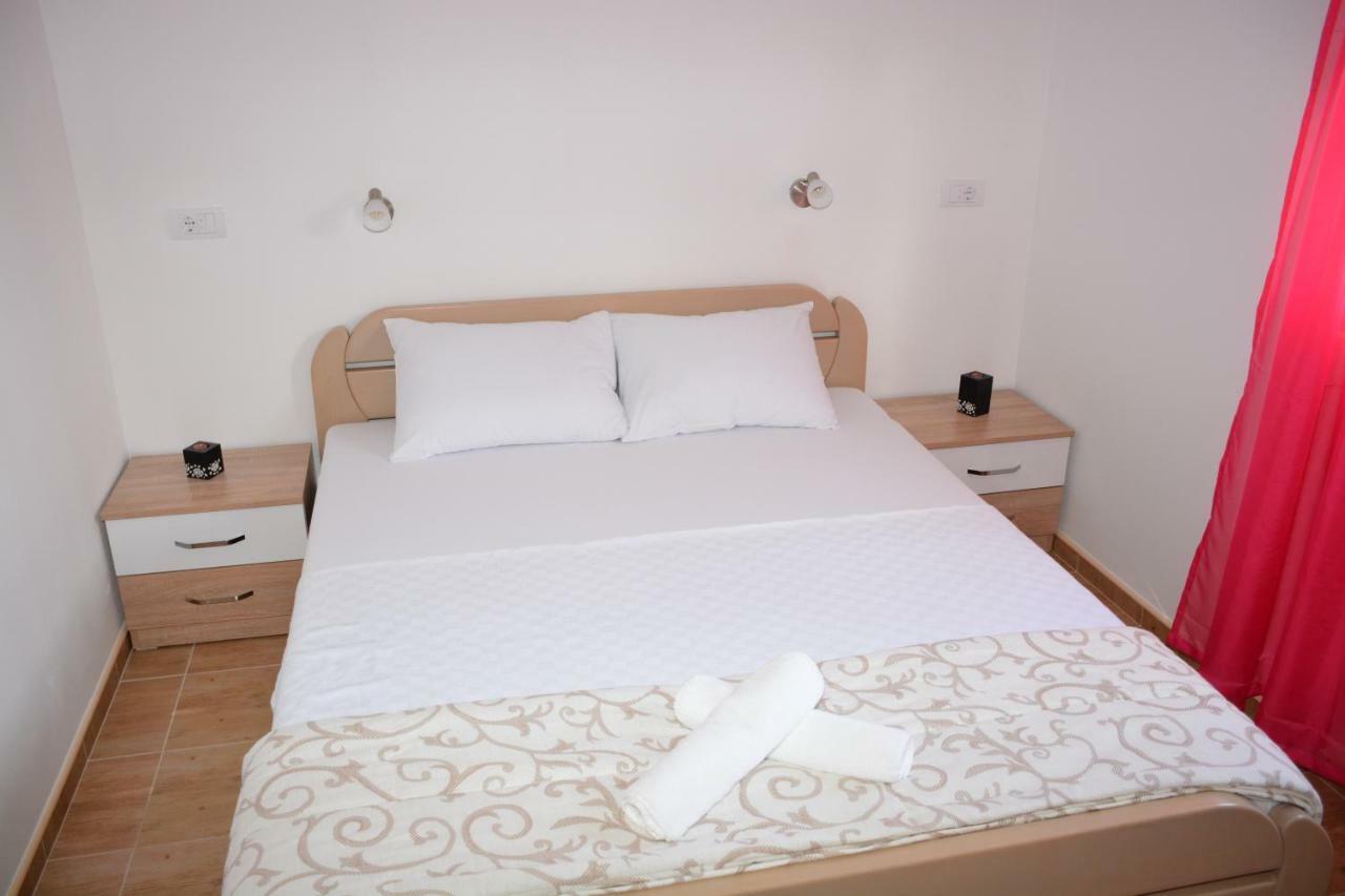 Apartmani Gaga Tivat Ngoại thất bức ảnh