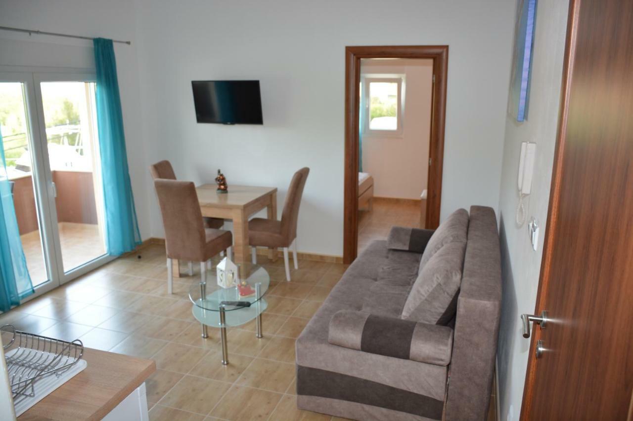 Apartmani Gaga Tivat Ngoại thất bức ảnh