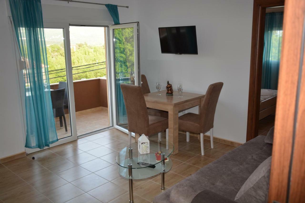 Apartmani Gaga Tivat Ngoại thất bức ảnh