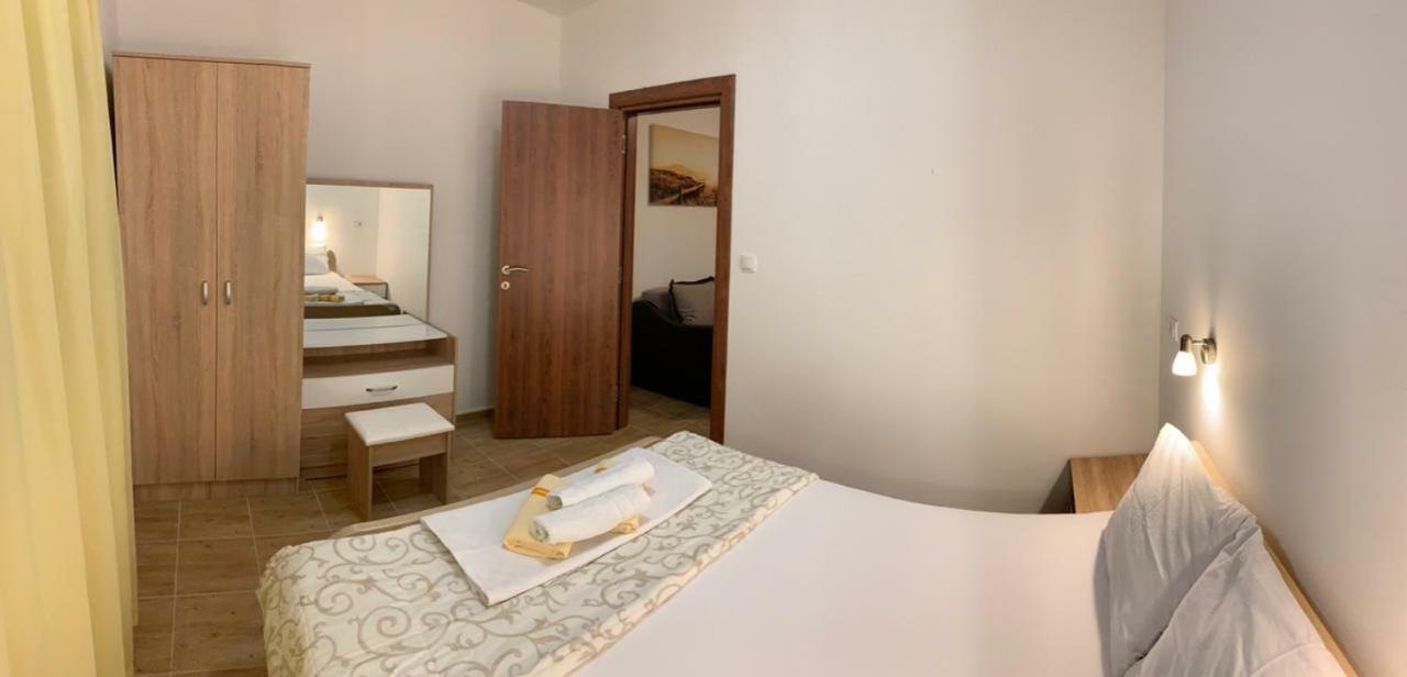 Apartmani Gaga Tivat Ngoại thất bức ảnh