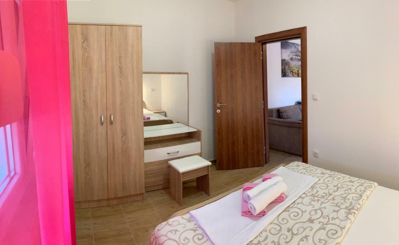 Apartmani Gaga Tivat Ngoại thất bức ảnh