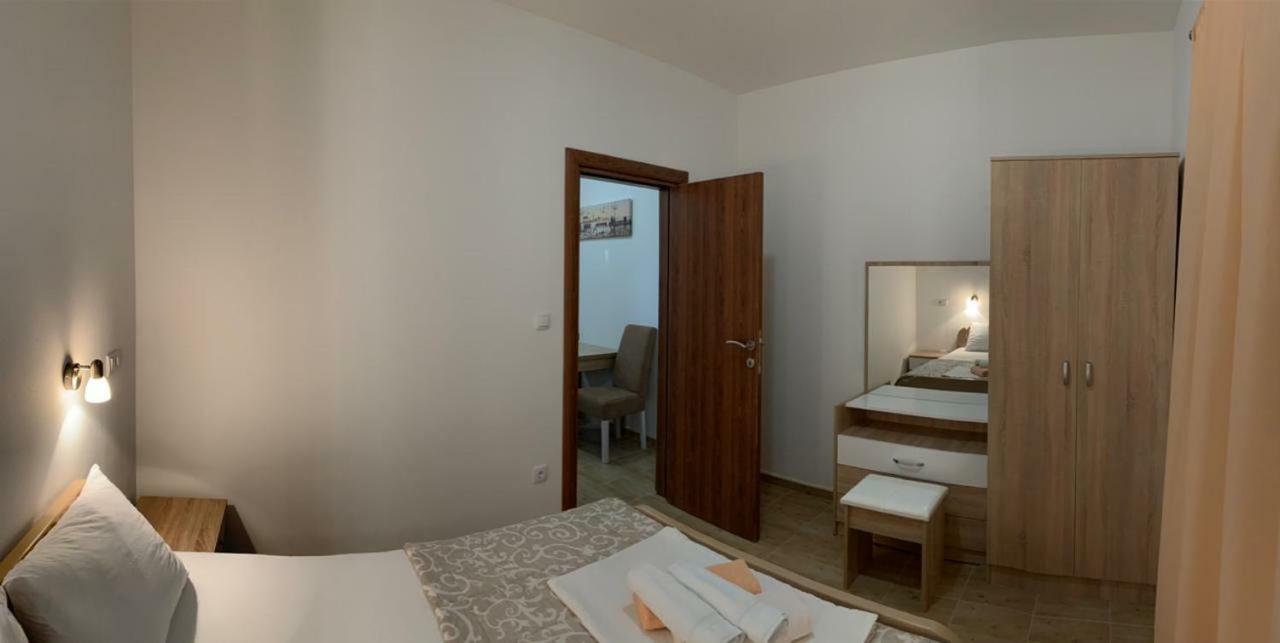 Apartmani Gaga Tivat Ngoại thất bức ảnh